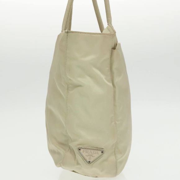 PRADA Hand Bag Nylon Beige Auth 99962 - Picture 4 of 16